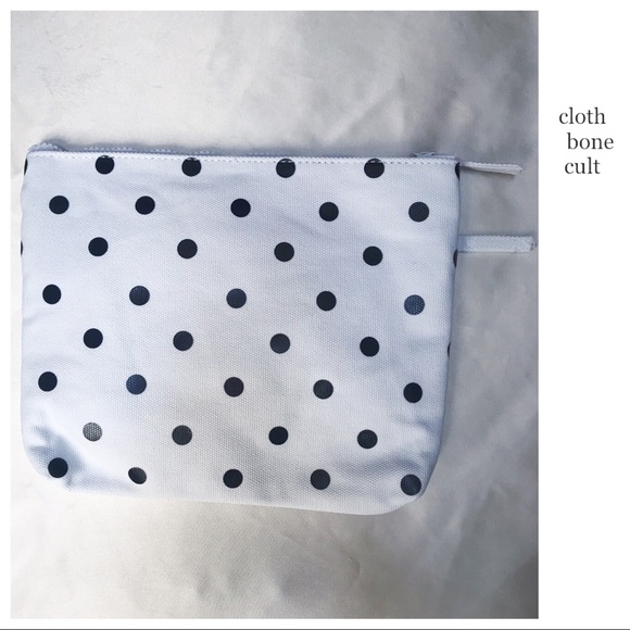 ✨NWT✨ WILDFOX💋🦊 Polka Dot Canvas BAG/CLUTCH - Picture 3 of 8